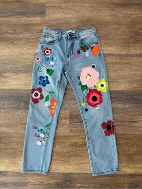 Misslook Painted Floral light distressed Jeans Size S